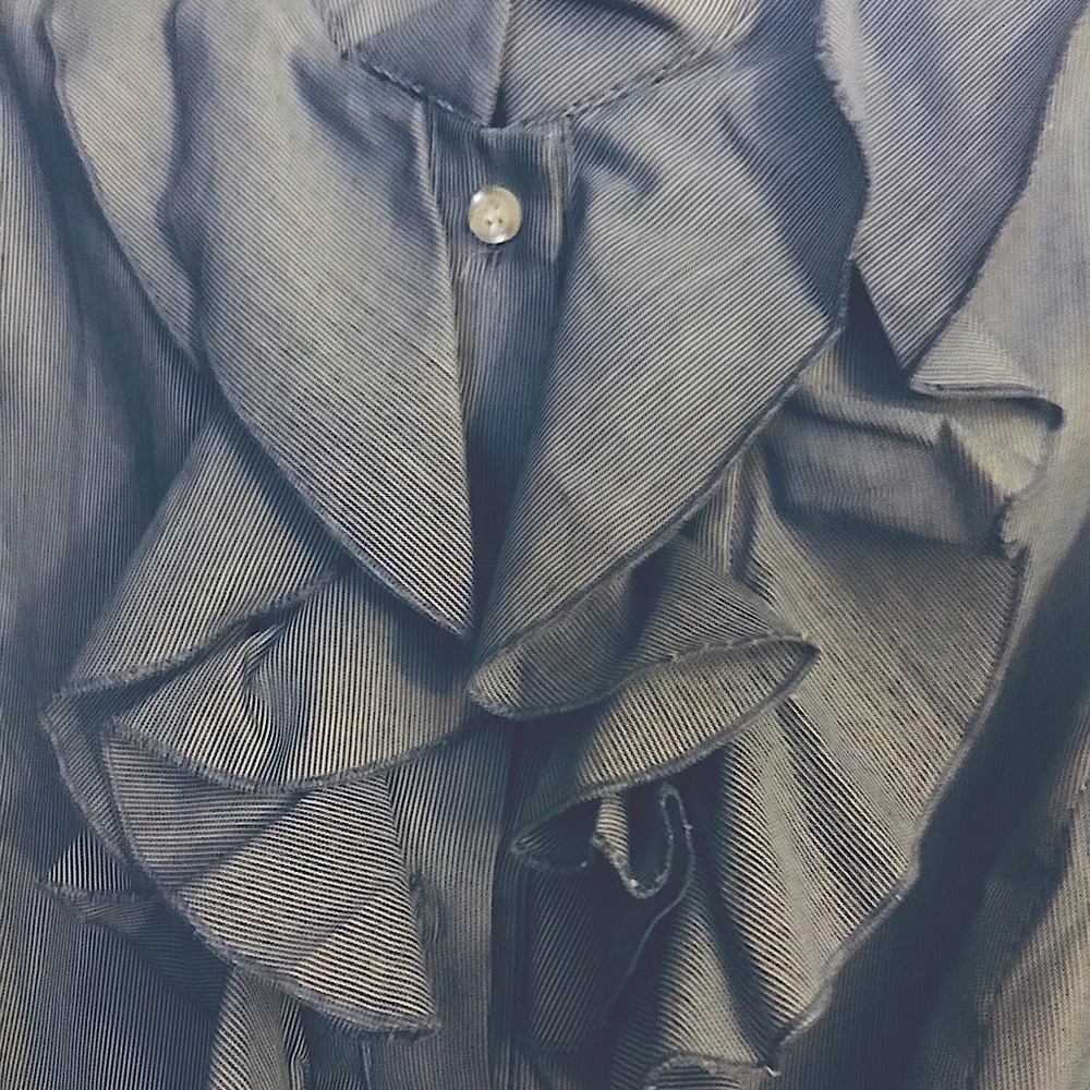 Tahari pinstriped ruffle blouse